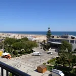 شقة Carolino