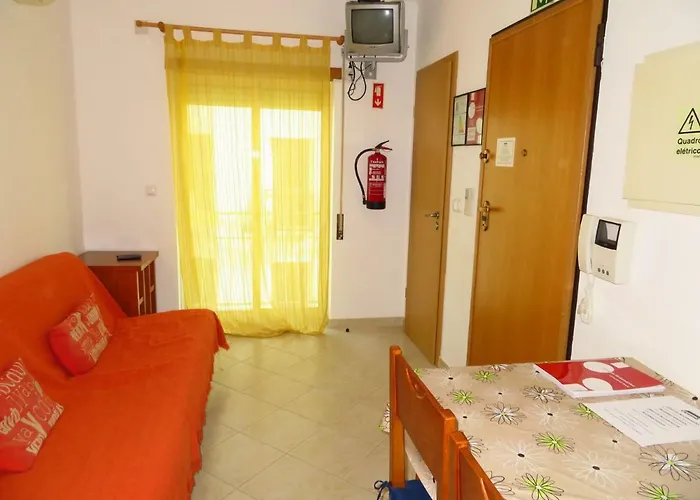 Apartman Carolino *